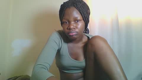 Snapshot of sweetgal2025 chatting on 06-10-26, 12:15 EUNICE online show from 06-10-26, 12:15