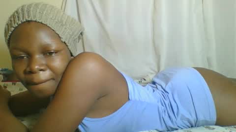 Snapshot of sweetgal2025 chatting on 07-03-26, 07:15 EUNICE online show from 07-03-26, 07:15