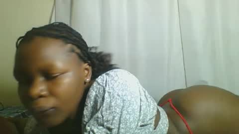 Snapshot of sweetgal2025 chatting on 07-18-26, 07:50 EUNICE online show from 07-18-26, 07:50