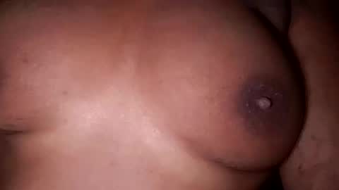 Snapshot of sweetgirl23232 chatting on 02-17-25, 02:42 Sandy online show from 02-17-25, 02:42