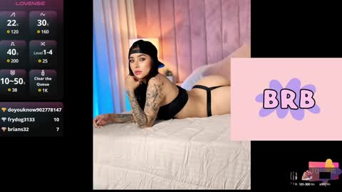 Dulce online show from 01-31-25, 04:03