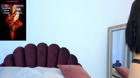 Snapshot of sweetgirl______ chatting on 01-15-26, 10:42 Dulce online show from 01-15-26, 10:42