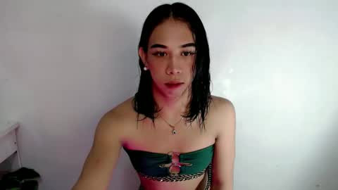 Snapshot of sweetgirl_acxx chatting on 05-17-26, 04:54 Just call me AC online show from 05-17-26, 04:54