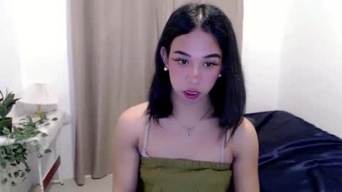 Snapshot of sweetgirl_acxx chatting on 06-11-26, 06:55 Just call me AC online show from 06-11-26, 06:55