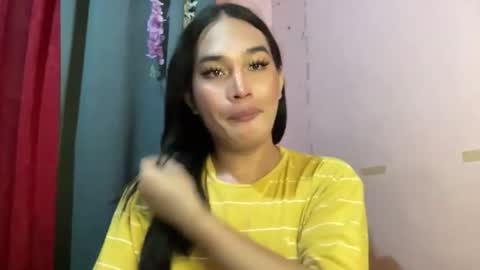 sweetgirl_rhainexxx online show from 03-27-26, 04:40