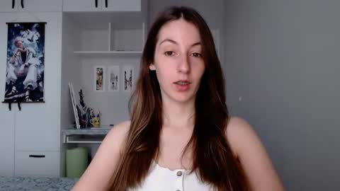 Emma  online show from 09-17-25, 06:15