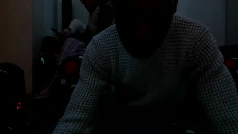 Snapshot of sweetheart_loves chatting on 04-22-26, 09:22 Christine online show from 04-22-26, 09:22