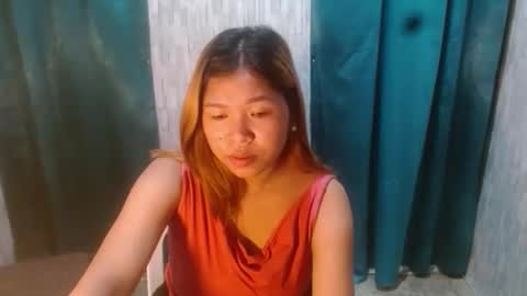 Snapshot of sweethoney_abbey chatting on 05-19-26, 12:38 sweethoney_abbey online show from 05-19-26, 12:38