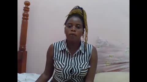 sweetib1 online show from 04-14-26, 06:08