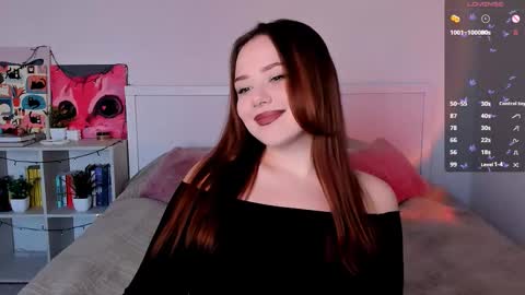 Hannah online show from 10-31-25, 01:01