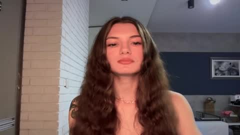 sweetie_kitty888 online show from 05-14-26, 05:53