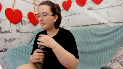 ROZZY online show from 05-08-26, 01:33
