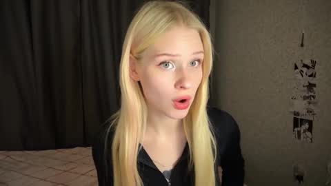 sweetie Lisa3 online show from 01-03-25, 02:30