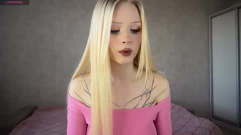 sweetie Lisa3 online show from 03-09-25, 01:15