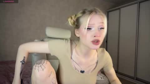 sweetie Lisa3 online show from 03-11-25, 05:02