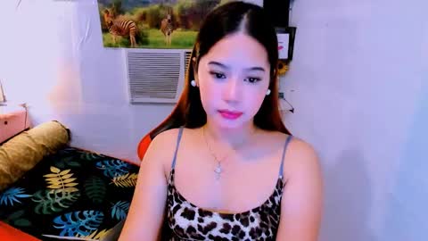 Snapshot of sweetienicole chatting on 09-30-25, 12:37 Nicole online show from 09-30-25, 12:37