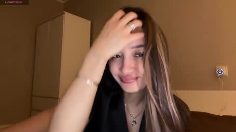 Snapshot of sweetiesoul chatting on 02-04-25, 07:33 sweetiesoul online show from 02-04-25, 07:33