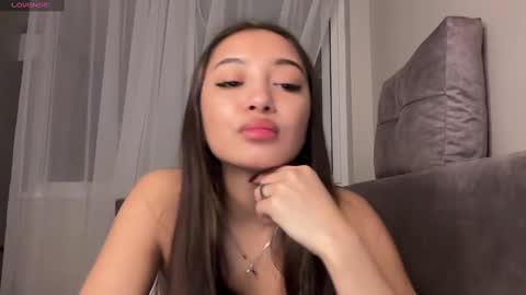 Snapshot of sweetiesoul chatting on 03-09-25, 03:49 sweetiesoul online show from 03-09-25, 03:49