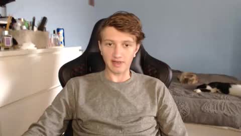 Snapshot of sweetietwin chatting on 02-22-26, 07:40 CAT online show from 02-22-26, 07:40