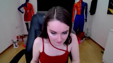 Snapshot of sweetintouch chatting on 12-23-24, 12:57 sweetintouch online show from 12-23-24, 12:57