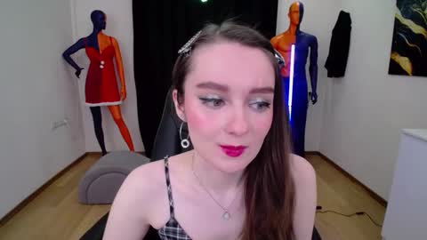 Snapshot of sweetintouch chatting on 01-19-25, 06:21 sweetintouch online show from 01-19-25, 06:21