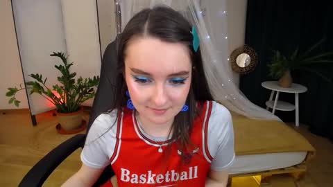 Snapshot of sweetintouch chatting on 01-23-25, 01:08 sweetintouch online show from 01-23-25, 01:08