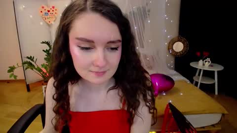 Snapshot of sweetintouch chatting on 02-14-25, 09:21 sweetintouch online show from 02-14-25, 09:21