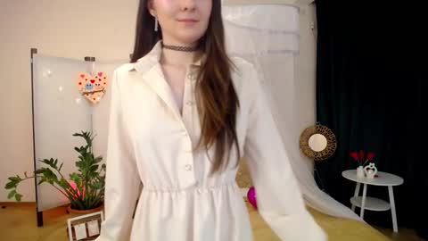 Snapshot of sweetintouch chatting on 02-16-25, 09:27 sweetintouch online show from 02-16-25, 09:27