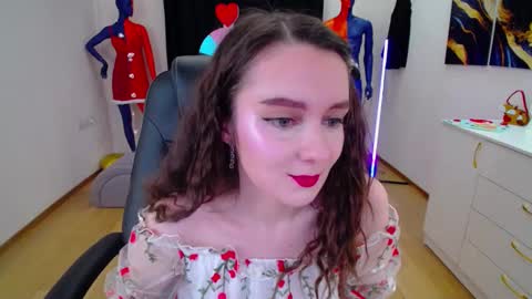 Snapshot of sweetintouch chatting on 02-24-25, 06:26 sweetintouch online show from 02-24-25, 06:26