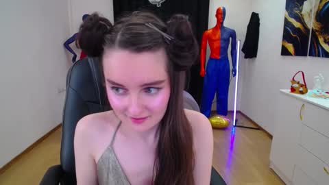 Snapshot of sweetintouch chatting on 03-01-25, 12:50 sweetintouch online show from 03-01-25, 12:50