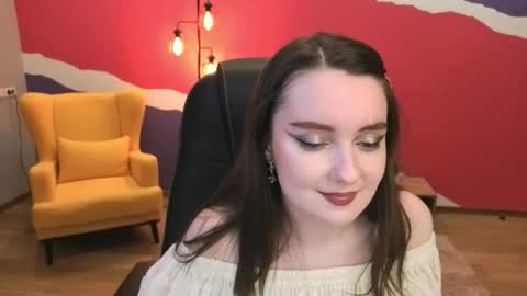 Snapshot of sweetintouch chatting on 10-17-25, 07:05 sweetintouch online show from 10-17-25, 07:05