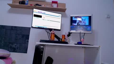 Snapshot of sweetjess022 chatting on 02-06-25, 01:38 jessica online show from 02-06-25, 01:38