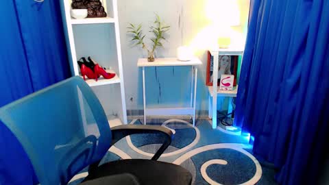 dessiree online show from 03-11-25, 01:12