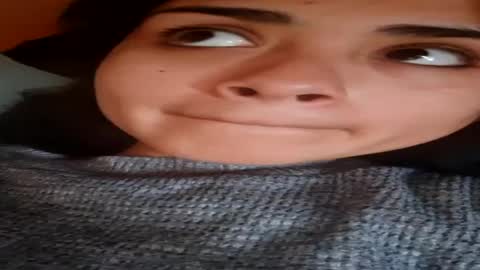 Snapshot of sweetlatinafit chatting on 06-12-26, 04:39 sweetlatinafit online show from 06-12-26, 04:39