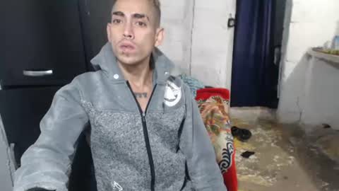 Snapshot of sweetlatinakim chatting on 06-09-26, 11:44 Camilo online show from 06-09-26, 11:44