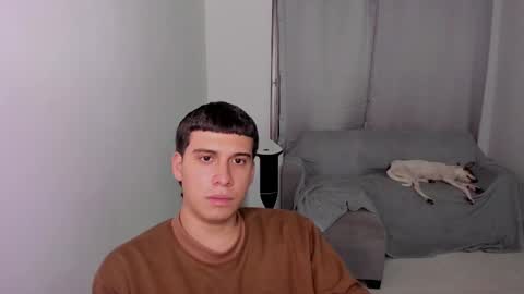 Snapshot of sweetlian_04 chatting on 02-26-25, 06:04 Lian online show from 02-26-25, 06:04