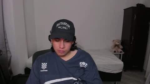 Lian online show from 12-21-25, 01:35