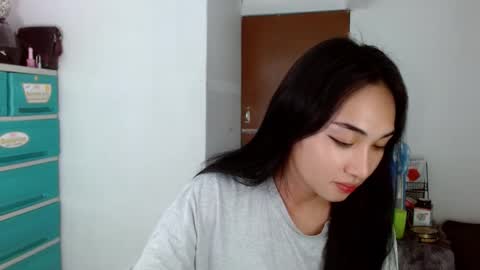 Lilly online show from 12-05-24, 10:23