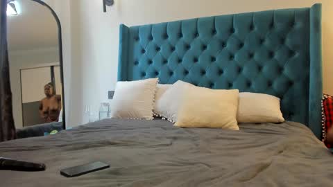 sweetlipsy online show from 01-04-25, 09:54