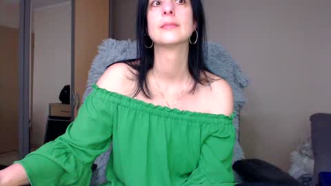 JenJenny online show from 01-30-25, 09:15