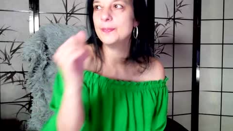 JenJenny online show from 11-12-25, 05:08