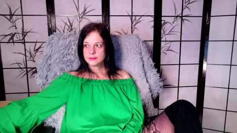 JenJenny online show from 05-07-26, 06:52