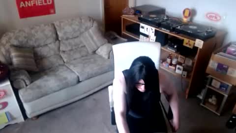 Snapshot of sweetlouise69 chatting on 10-24-25, 10:55 sweetlouise69 online show from 10-24-25, 10:55