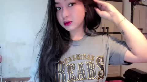 Zoe online show from 01-04-25, 08:16