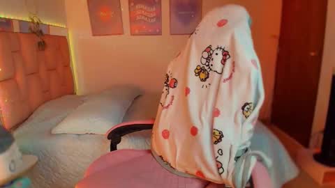 SweetLune online show from 02-10-26, 11:09