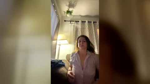 Snapshot of sweetluxxx0 chatting on 04-03-26, 11:58 sweetluxxx0 online show from 04-03-26, 11:58