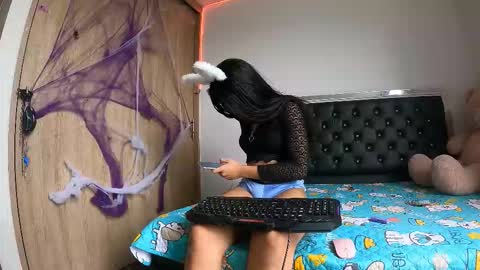 Snapshot of sweetmagic6 chatting on 11-05-25, 03:45 sweetmagic6 online show from 11-05-25, 03:45