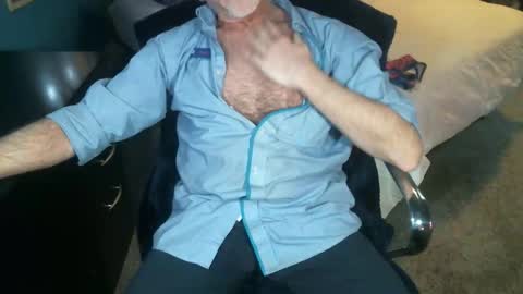 Michael online show from 04-12-26, 02:33