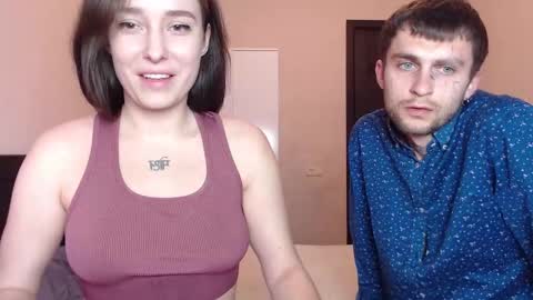 Mia online show from 03-23-26, 12:20