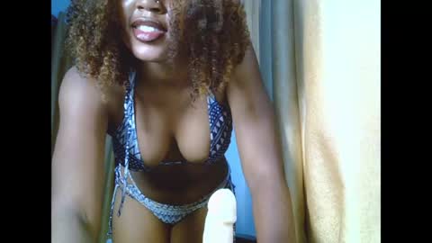 sweetmila9 online show from 04-11-26, 06:51